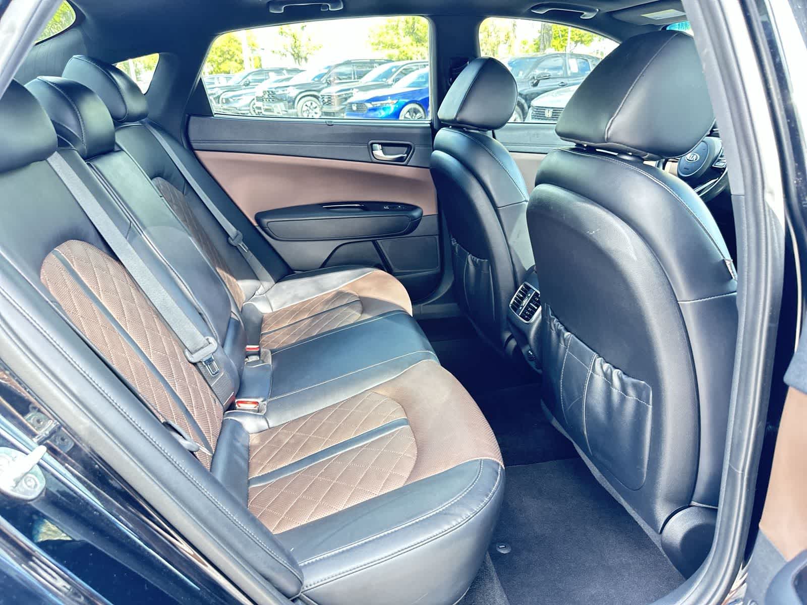 Thumbnail: 2019 Kia Optima - 16