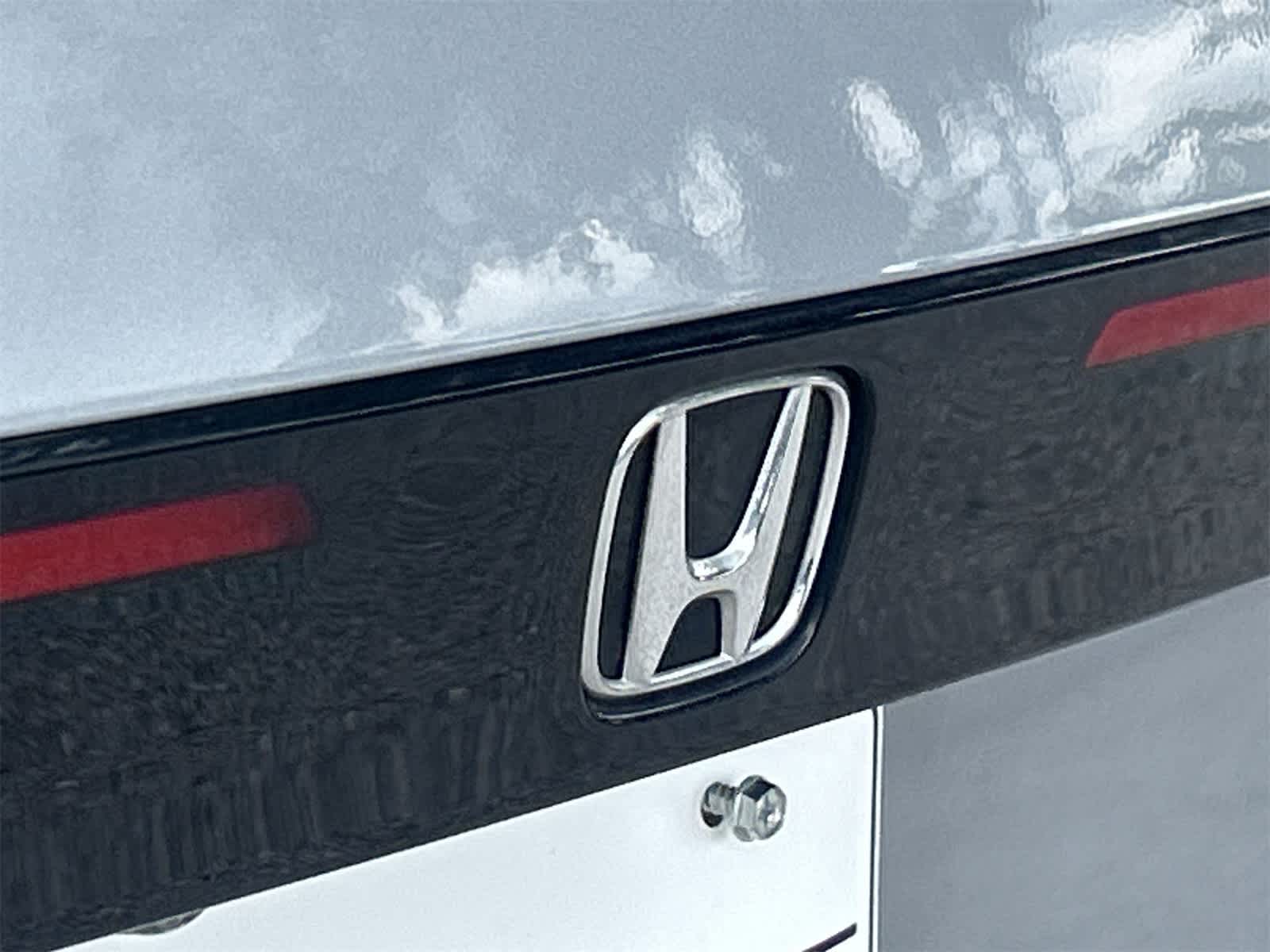 Thumbnail: 2023 Honda Accord - 10