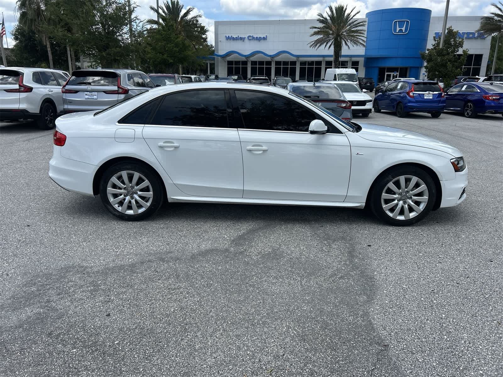 Thumbnail: 2015 Audi A4 - 7
