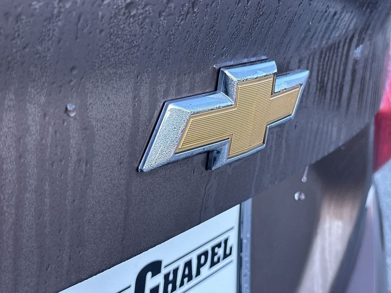 Thumbnail: 2019 Chevrolet Cruze - 10