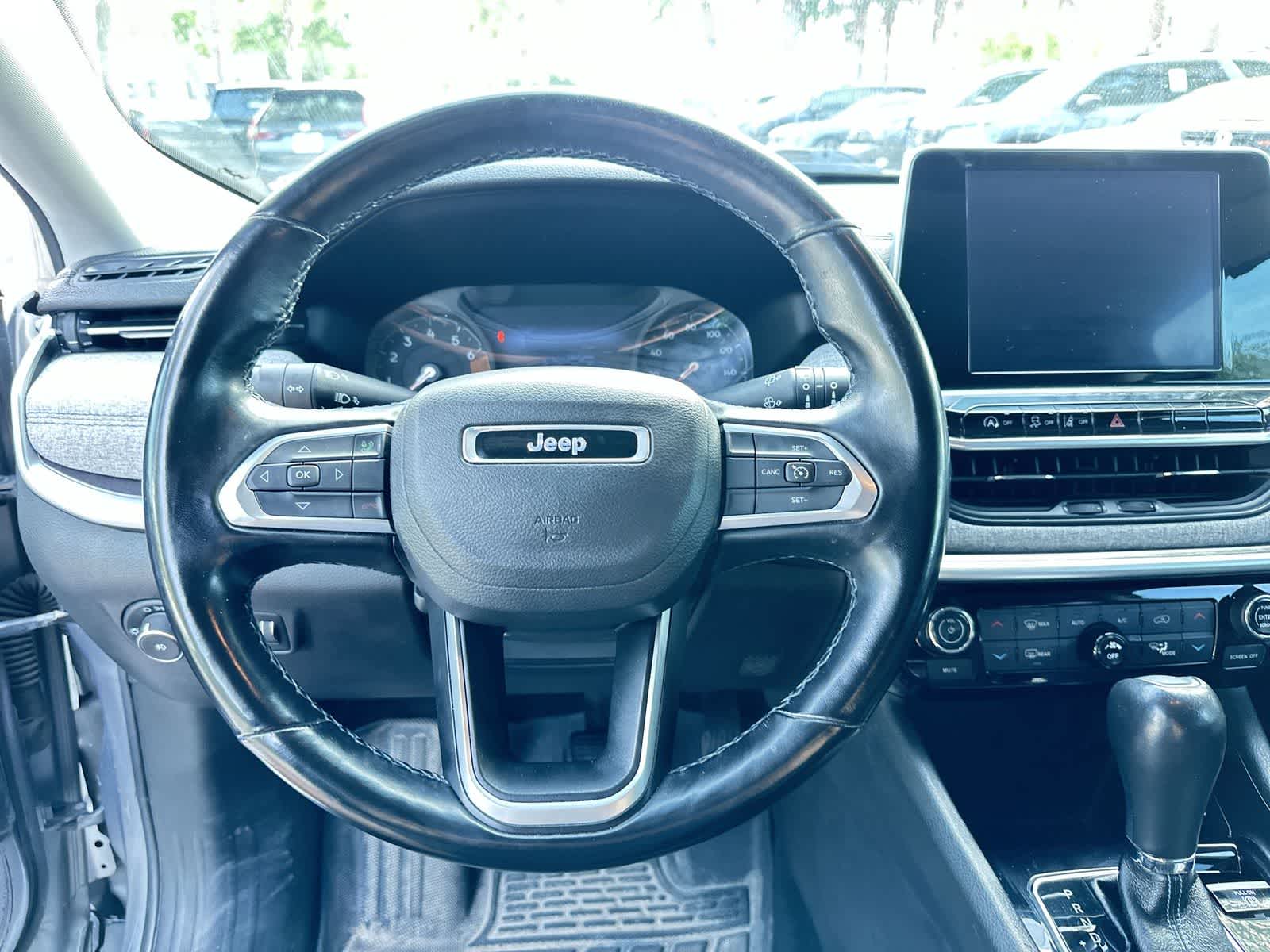 Thumbnail: 2022 Jeep Compass - 18