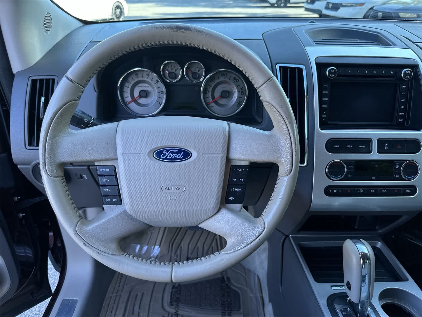 Thumbnail: 2009 Ford Edge - 18