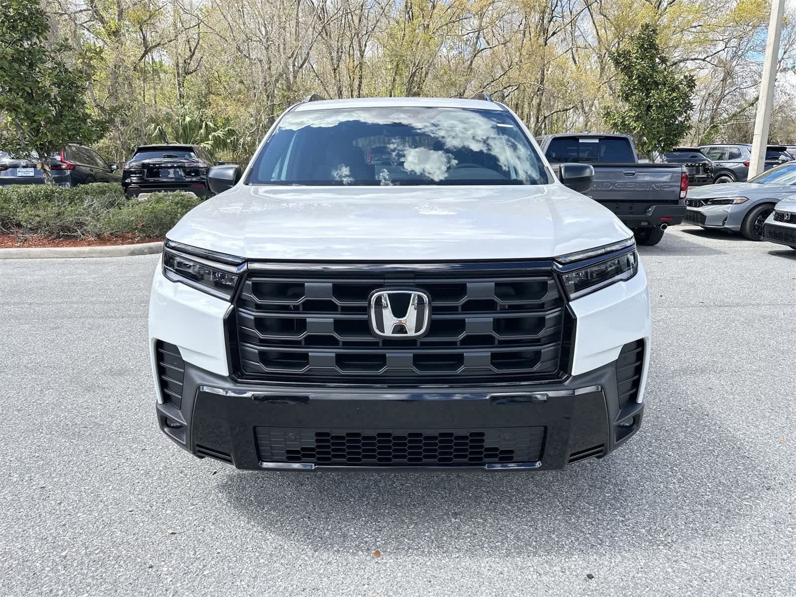 Thumbnail: 2026 Honda Pilot - 9