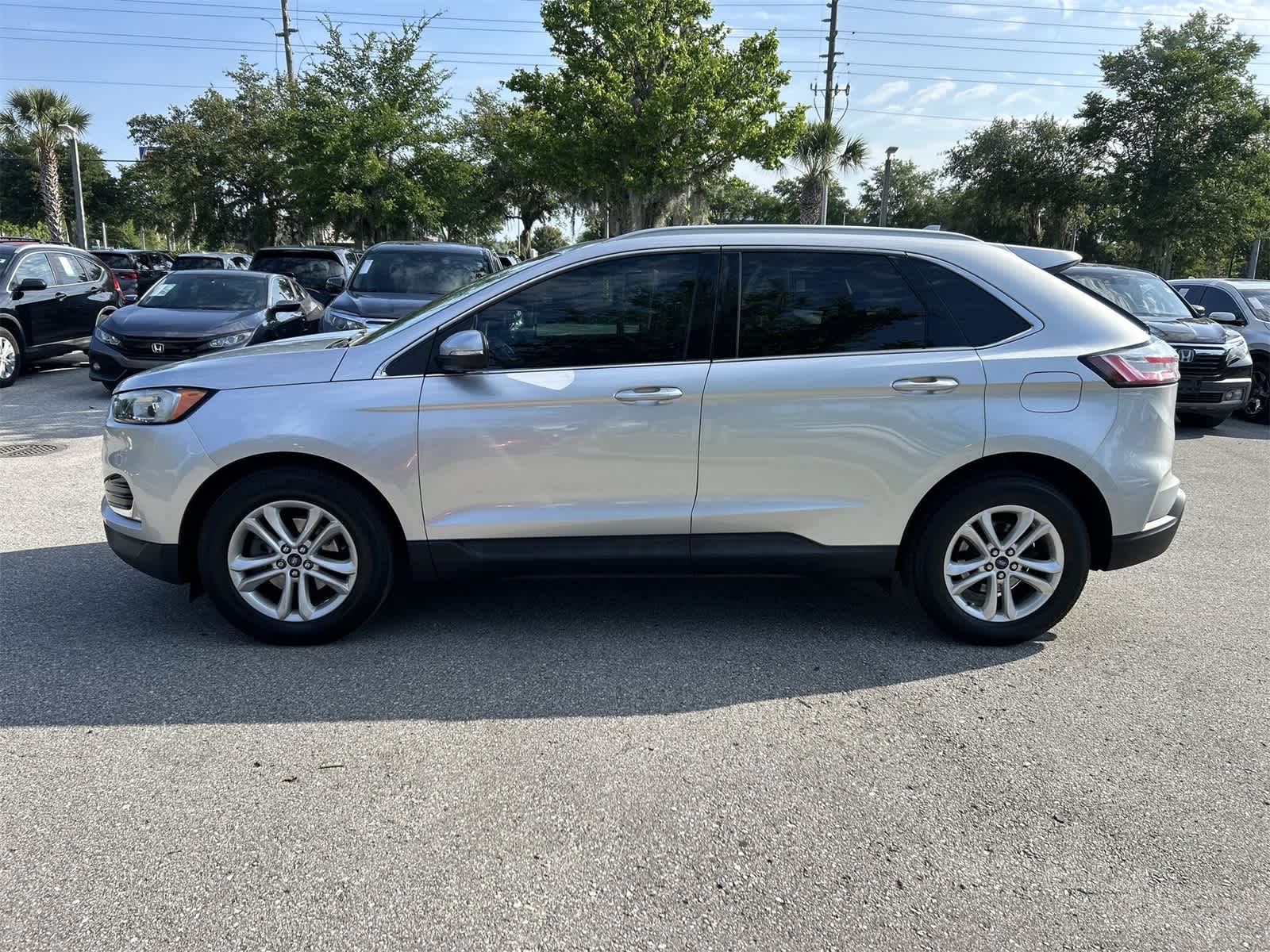 2019 Ford Edge SEL 3