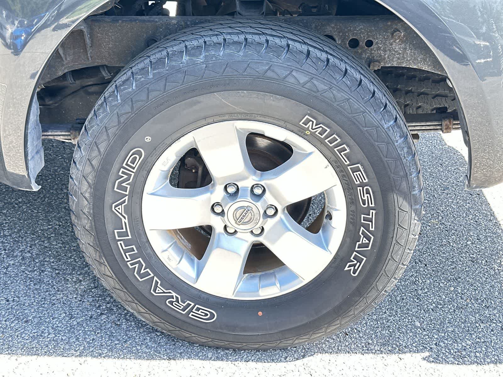 Thumbnail: 2011 Nissan Frontier - 12