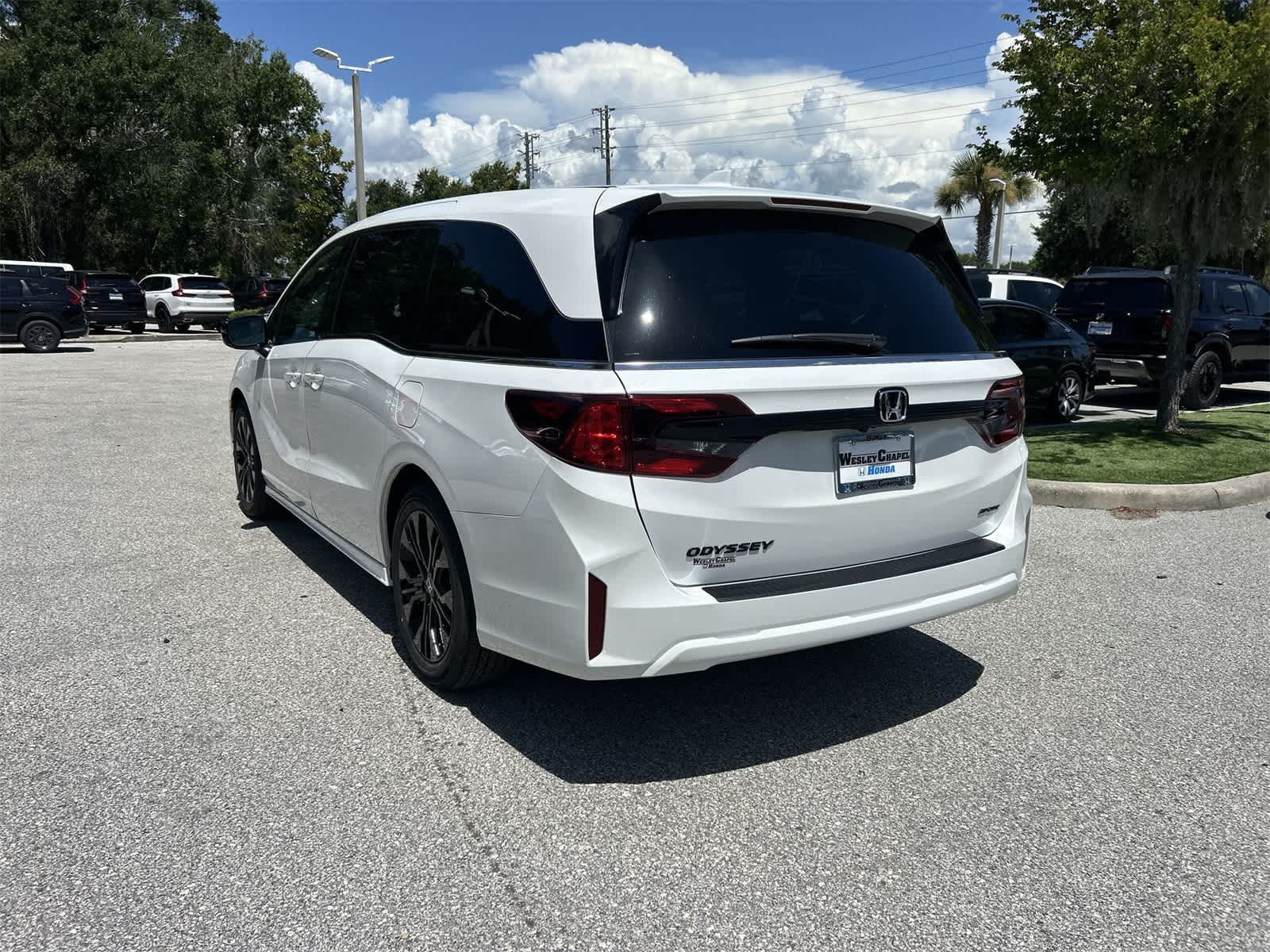 Thumbnail: 2026 Honda Odyssey - 4