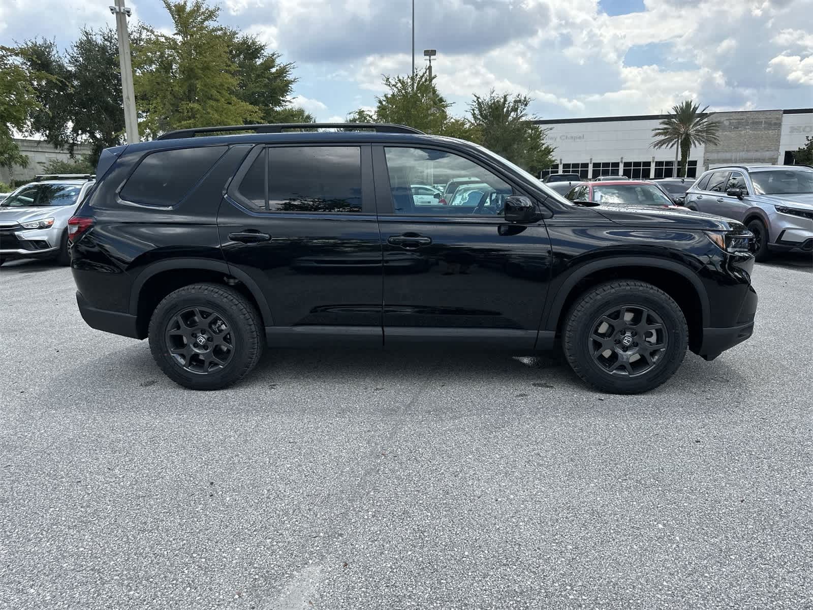 Thumbnail: 2025 Honda Pilot - 7