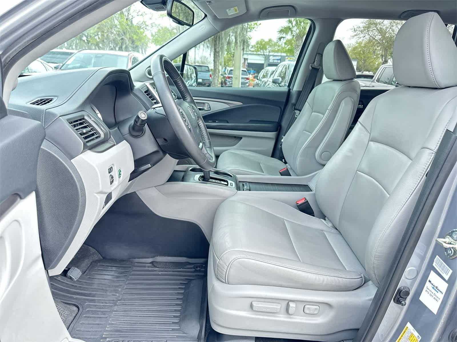 Thumbnail: 2018 Honda Pilot - 13