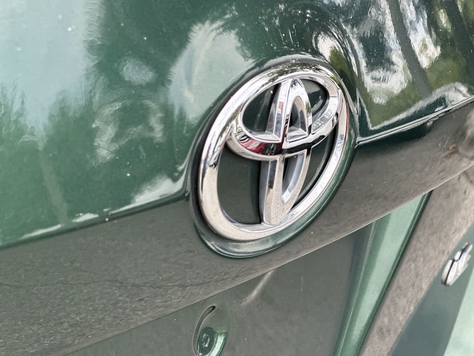 Thumbnail: 2016 Toyota Corolla - 10