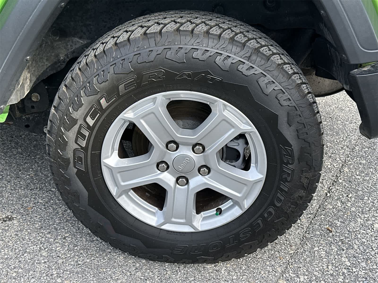 Thumbnail: 2019 Jeep Wrangler - 12