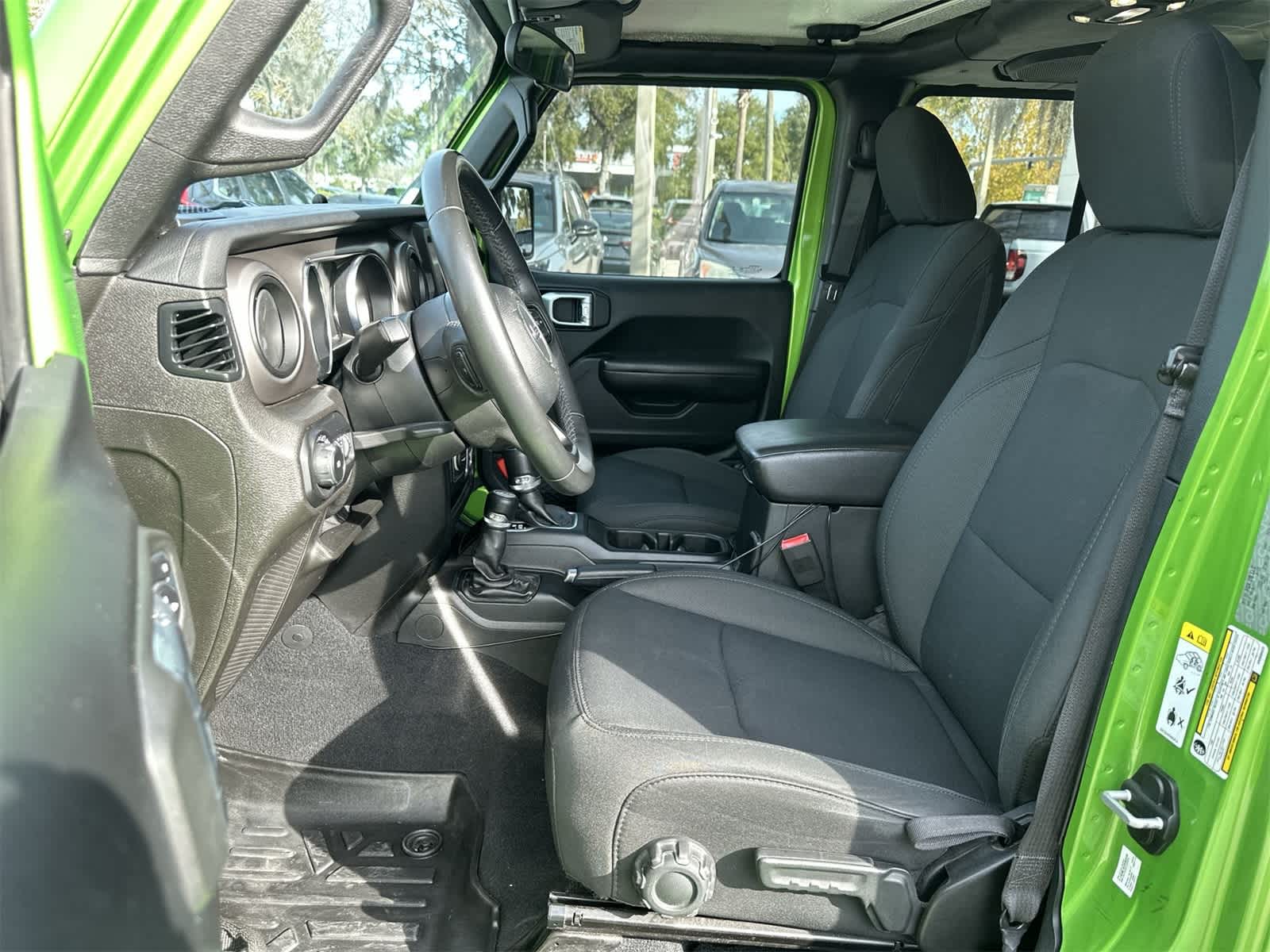 Thumbnail: 2019 Jeep Wrangler - 13