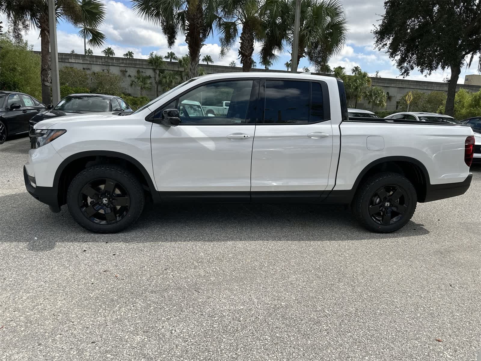 Thumbnail: 2026 Honda Ridgeline - 3