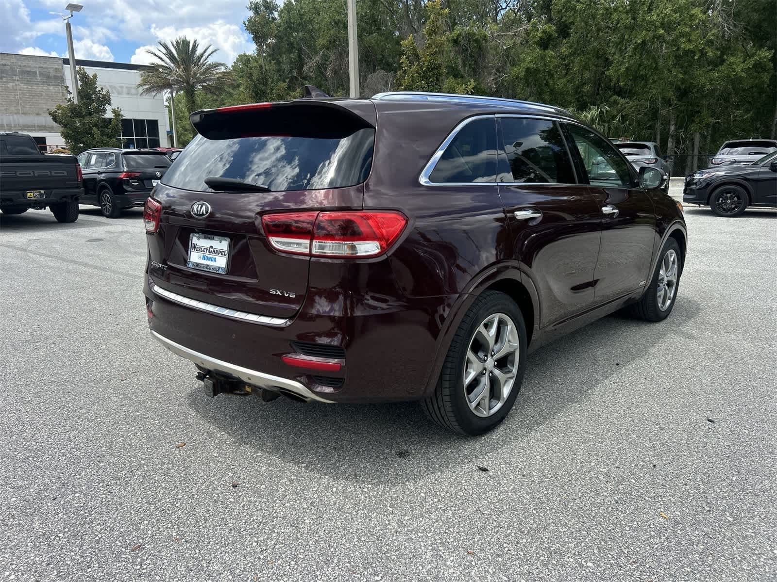 Thumbnail: 2017 Kia Sorento - 6