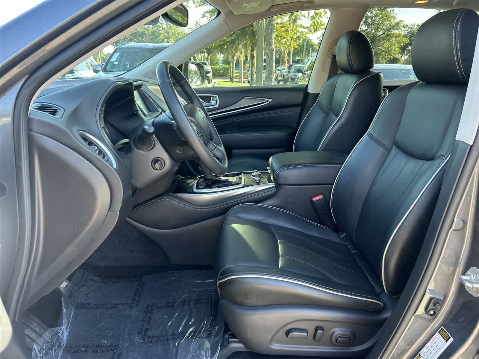 Thumbnail: 2019 INFINITI QX60 - 13
