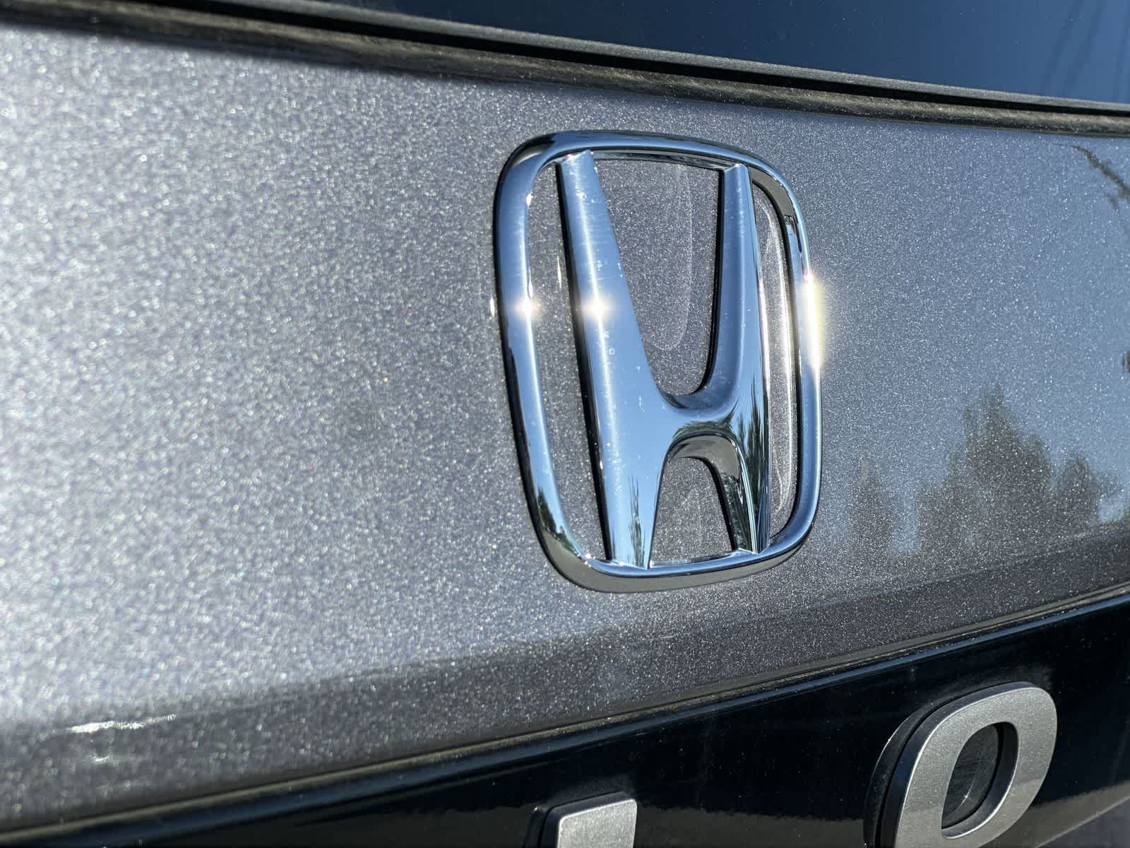 Thumbnail: 2026 Honda Pilot - 10
