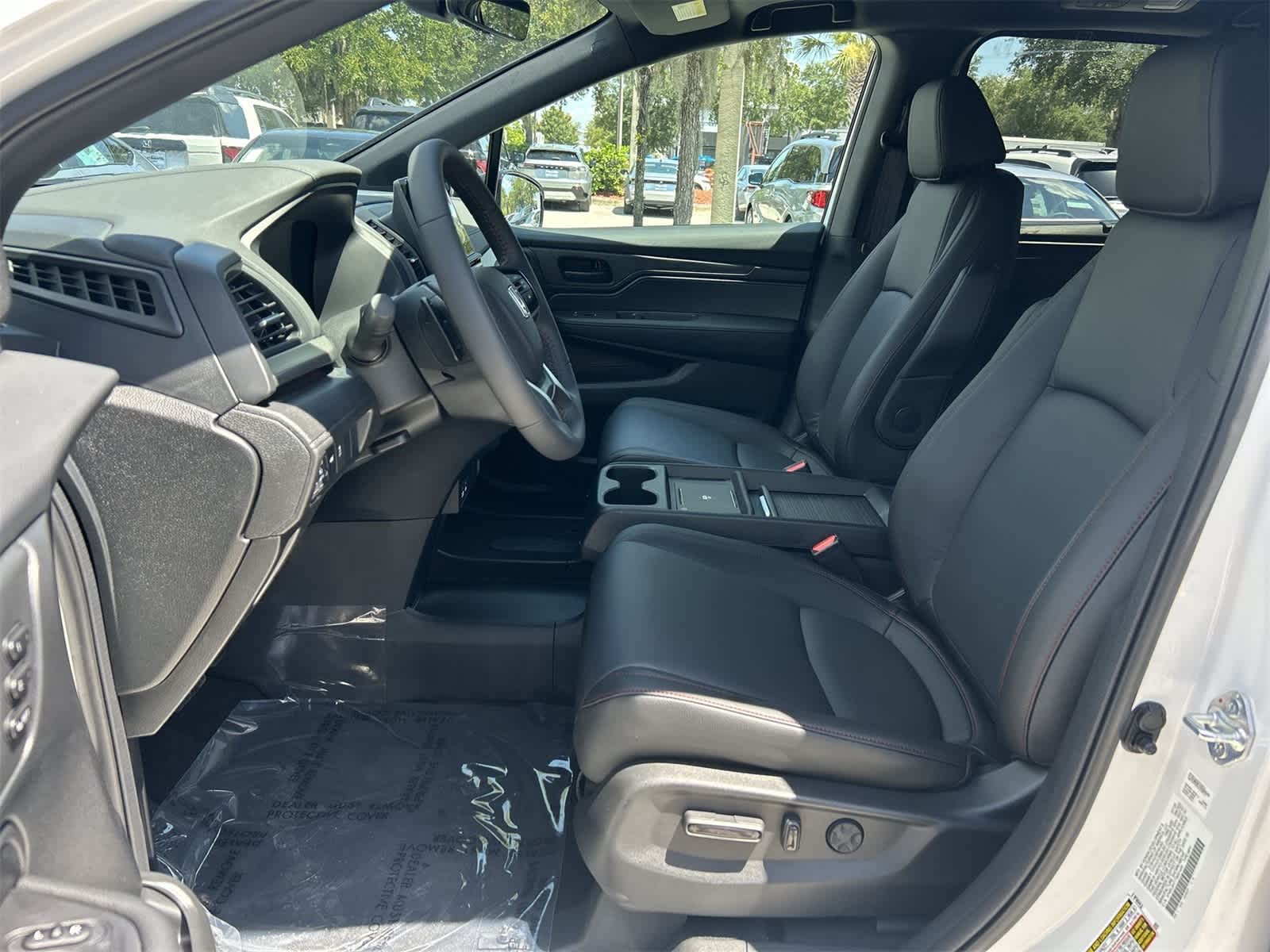 Thumbnail: 2026 Honda Odyssey - 13