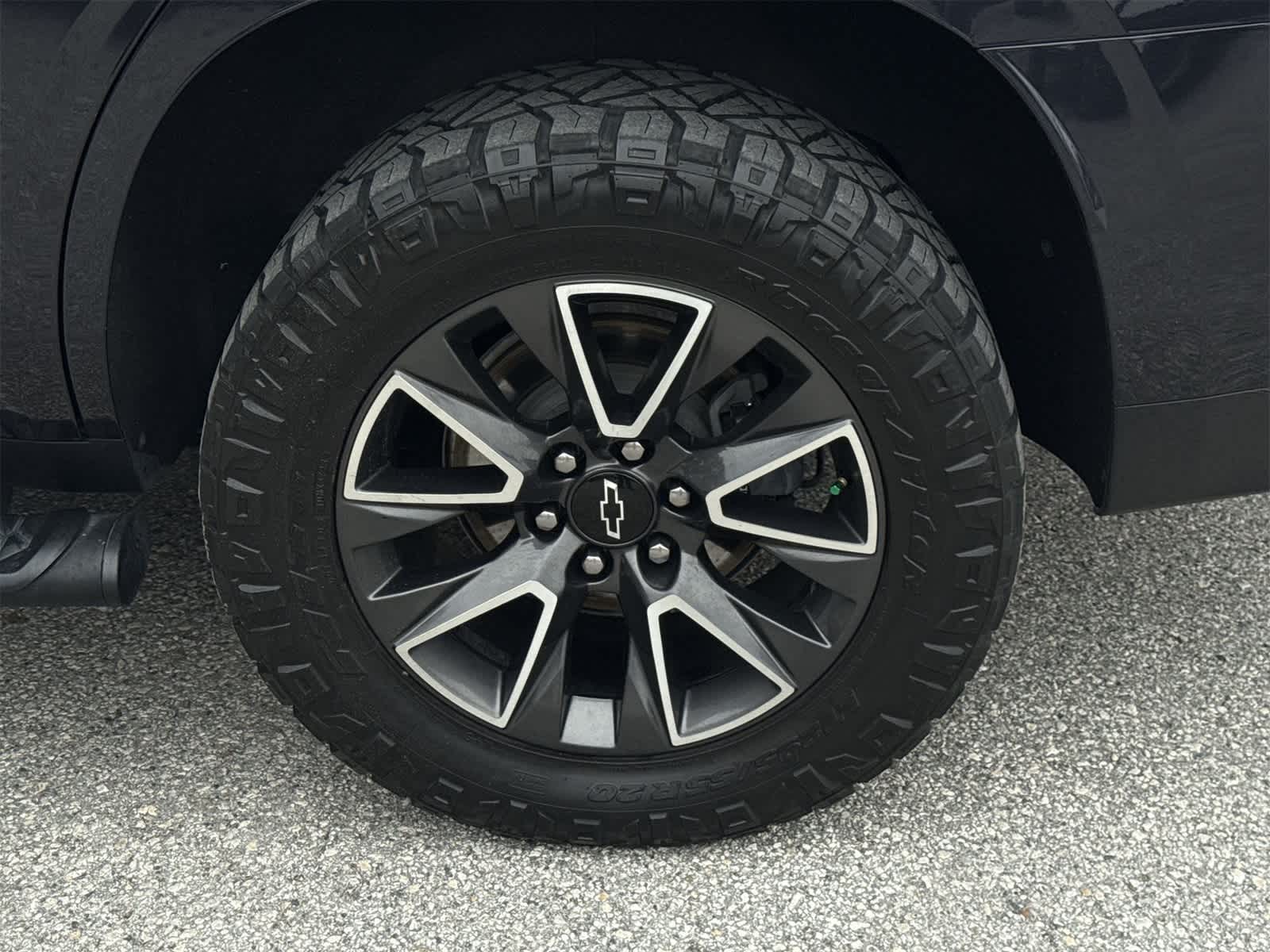 Thumbnail: 2022 Chevrolet Tahoe - 12