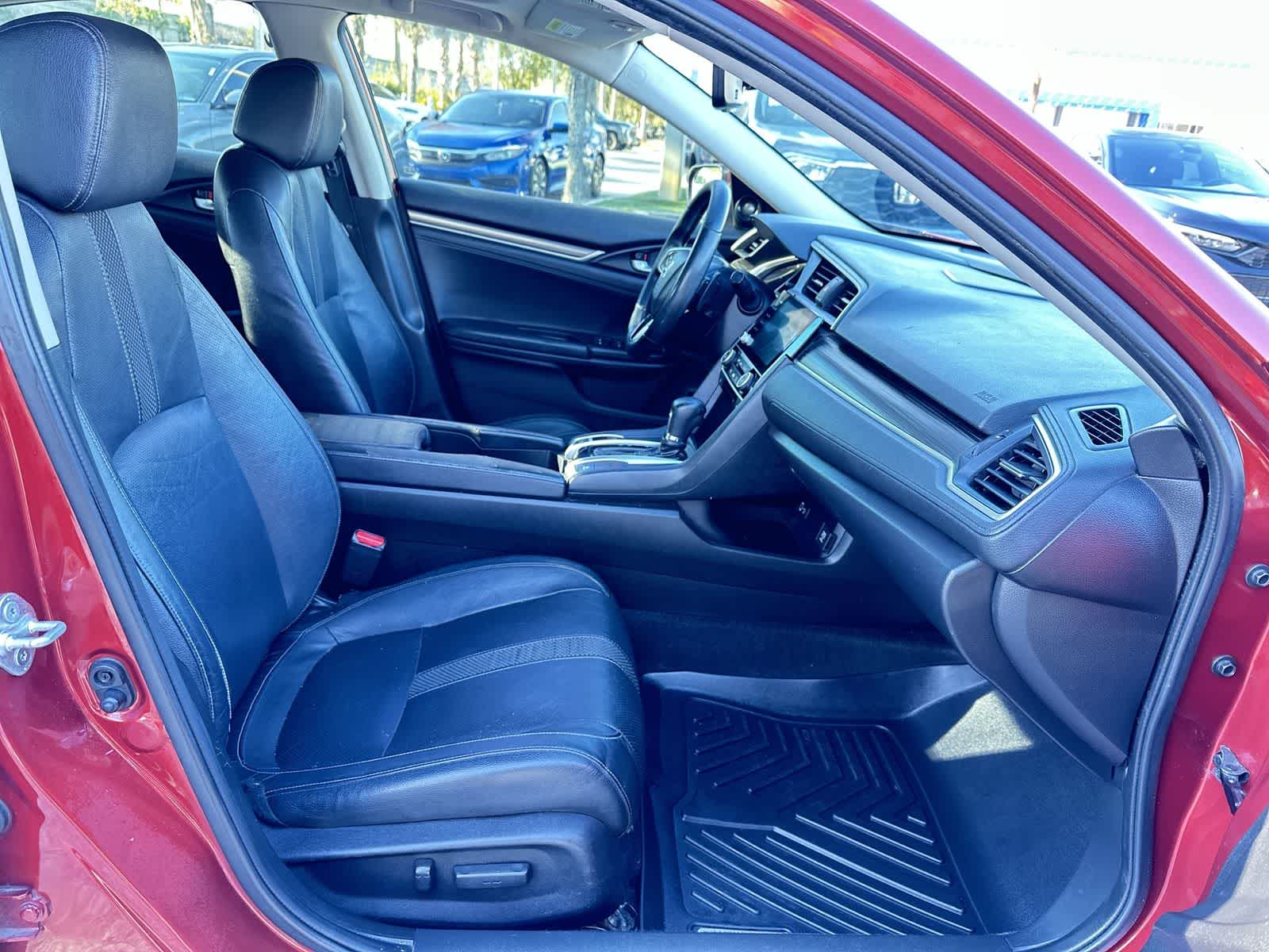 Thumbnail: 2019 Honda Civic - 16