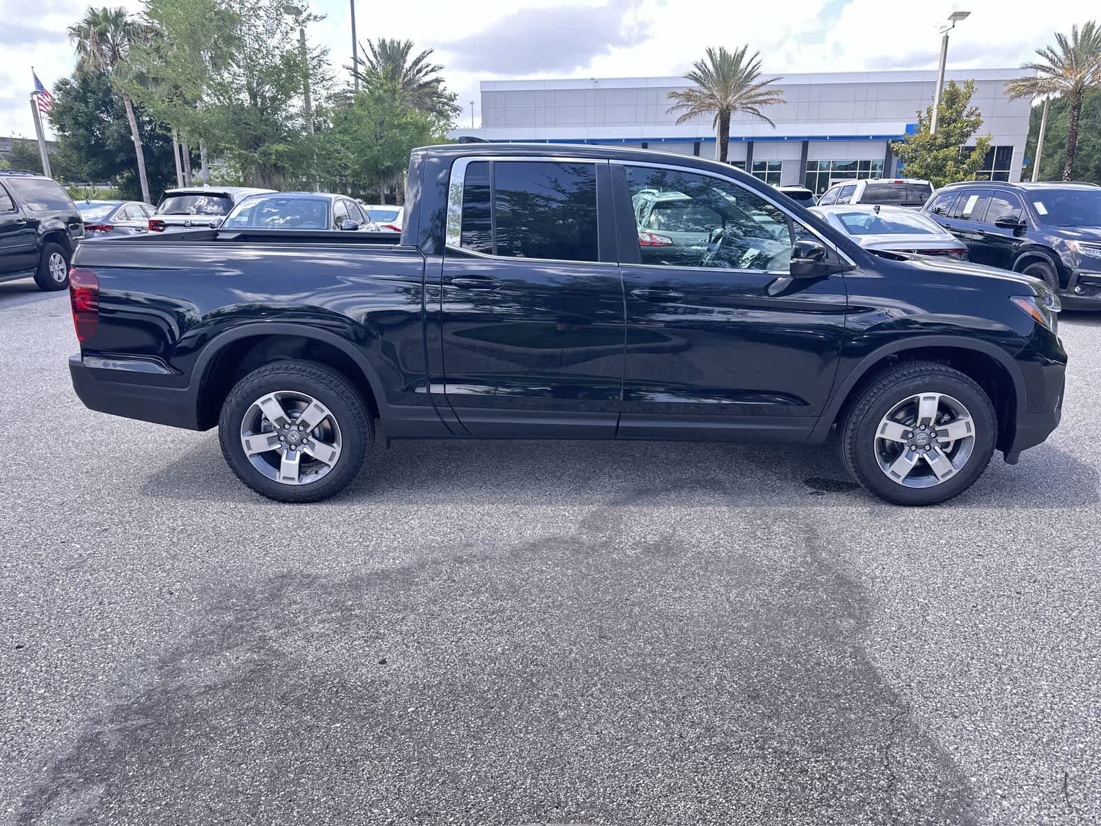 Thumbnail: 2026 Honda Ridgeline - 6