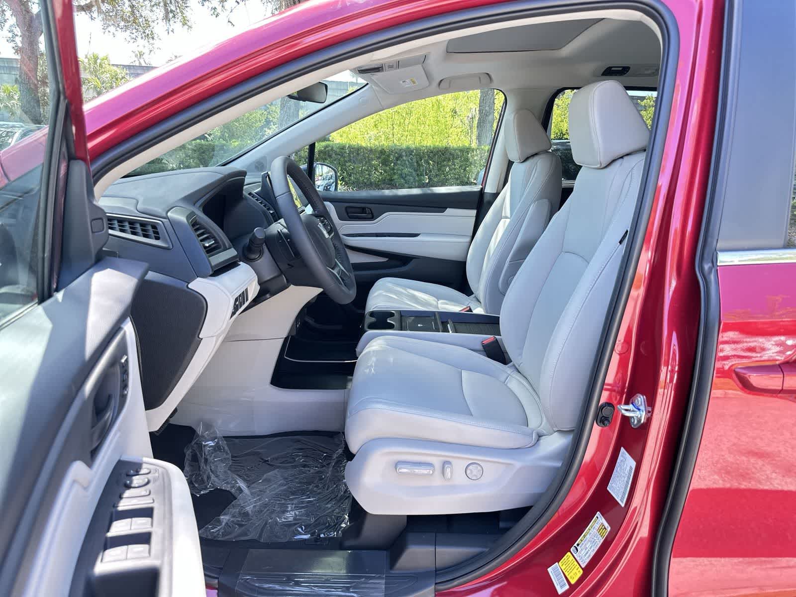 Thumbnail: 2026 Honda Odyssey - 2