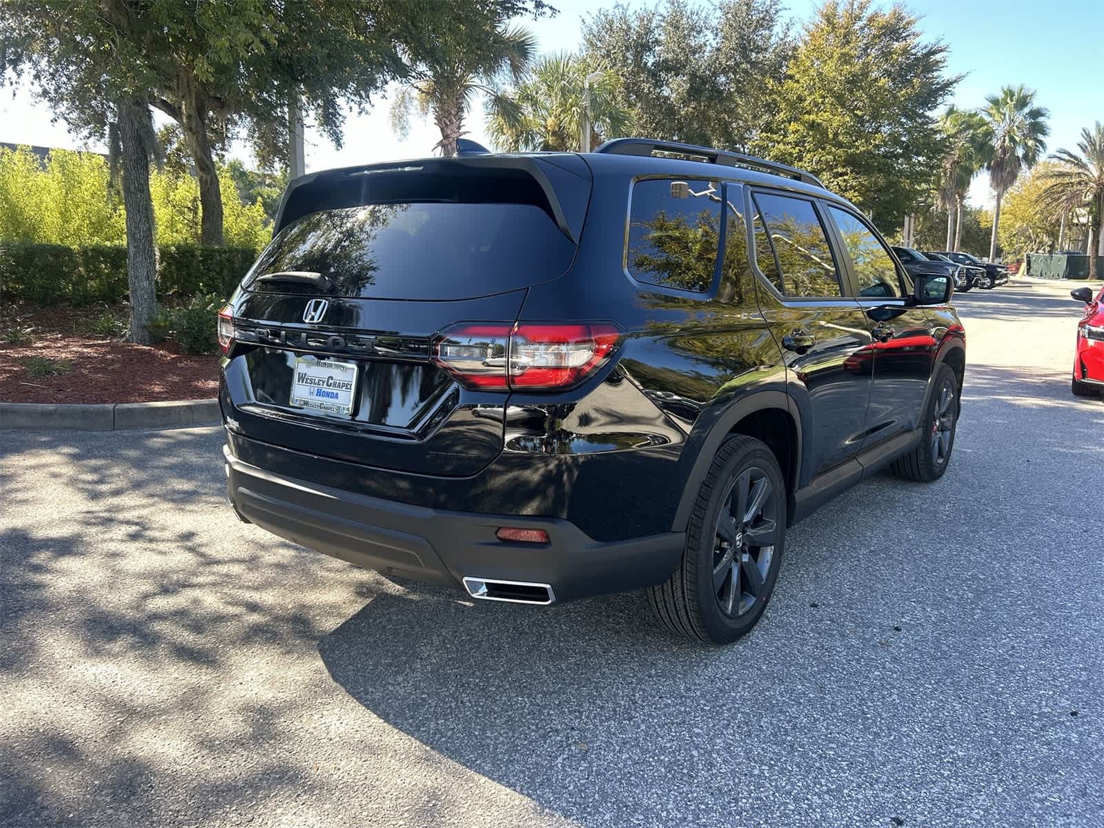 Thumbnail: 2025 Honda Pilot - 6