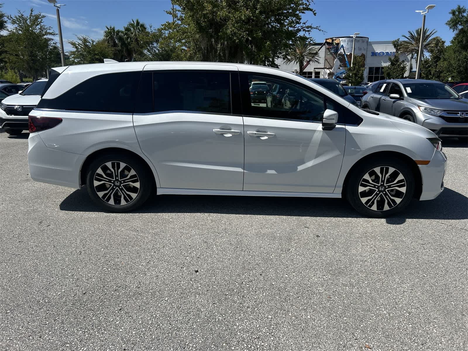 Thumbnail: 2026 Honda Odyssey - 7