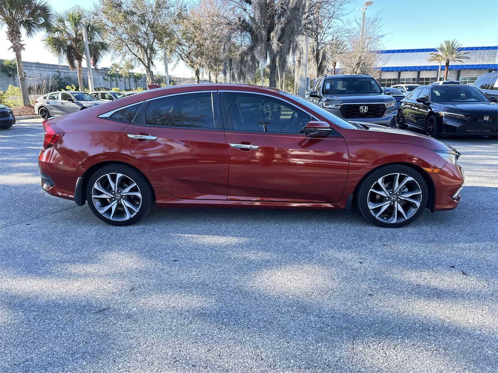 Thumbnail: 2019 Honda Civic - 6