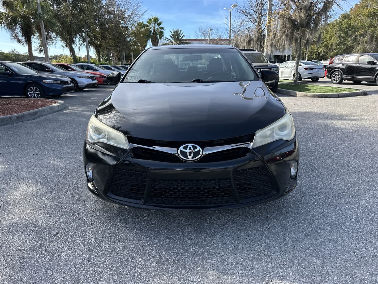 Thumbnail: 2015 Toyota Camry - 9