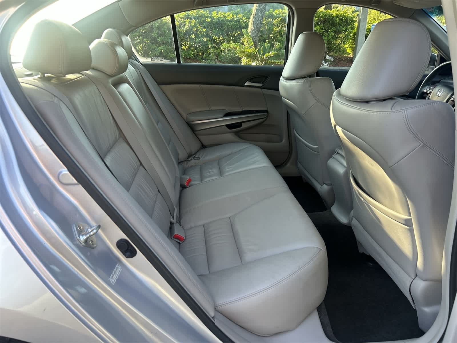 Thumbnail: 2009 Honda Accord - 16