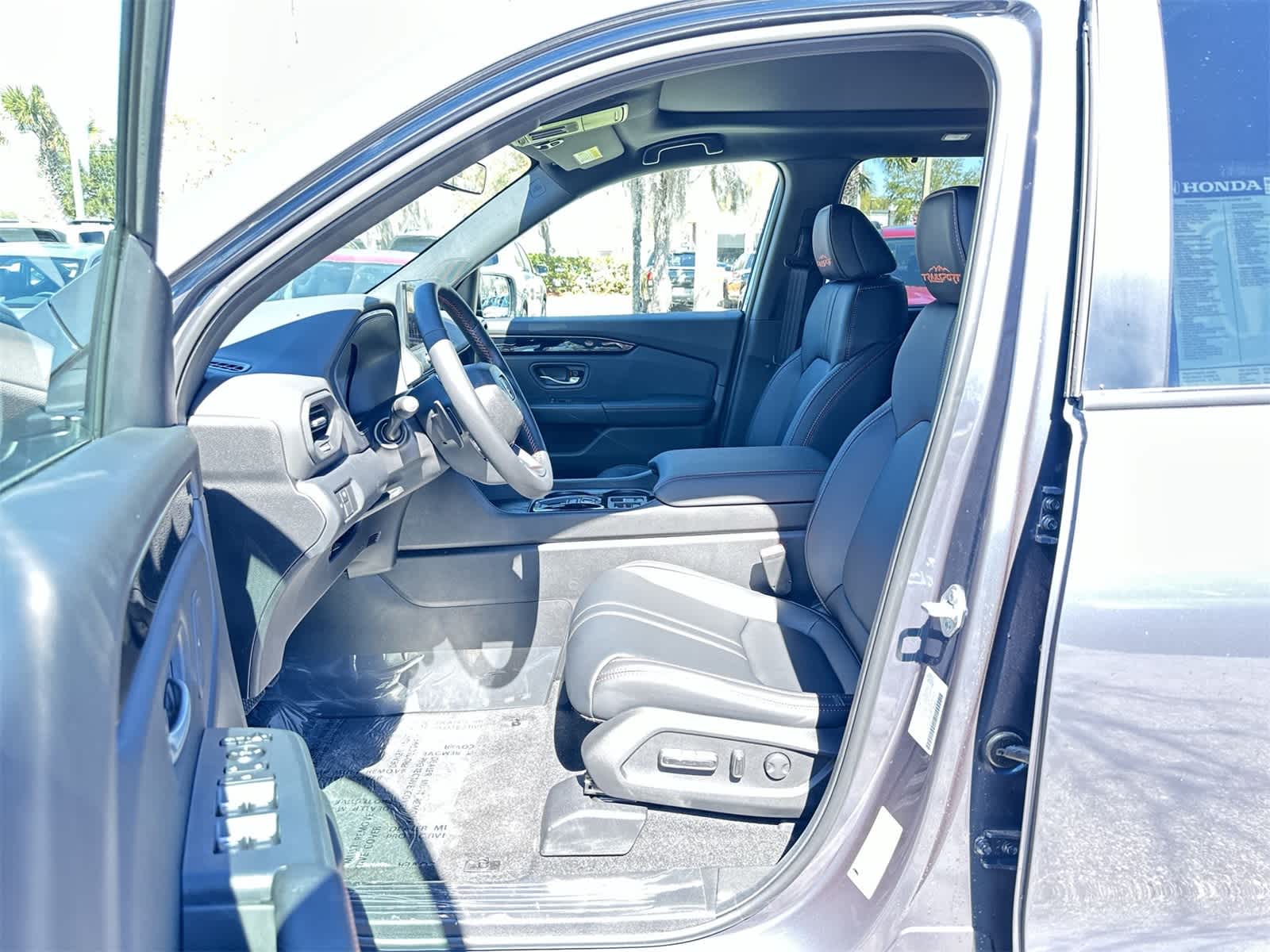 Thumbnail: 2026 Honda Pilot - 2