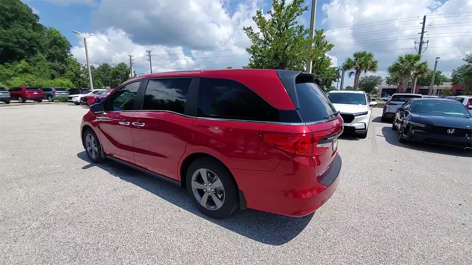 Thumbnail: 2023 Honda Odyssey - 6