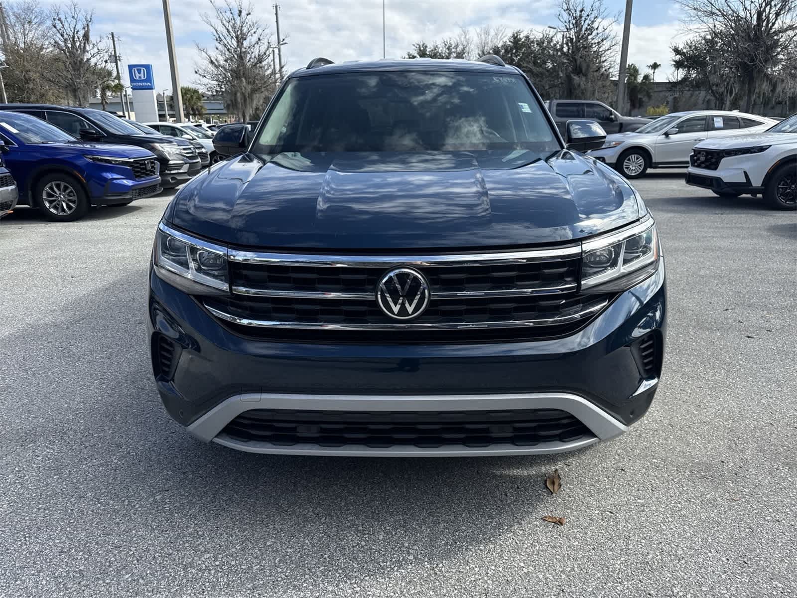 Thumbnail: 2021 Volkswagen Atlas - 9