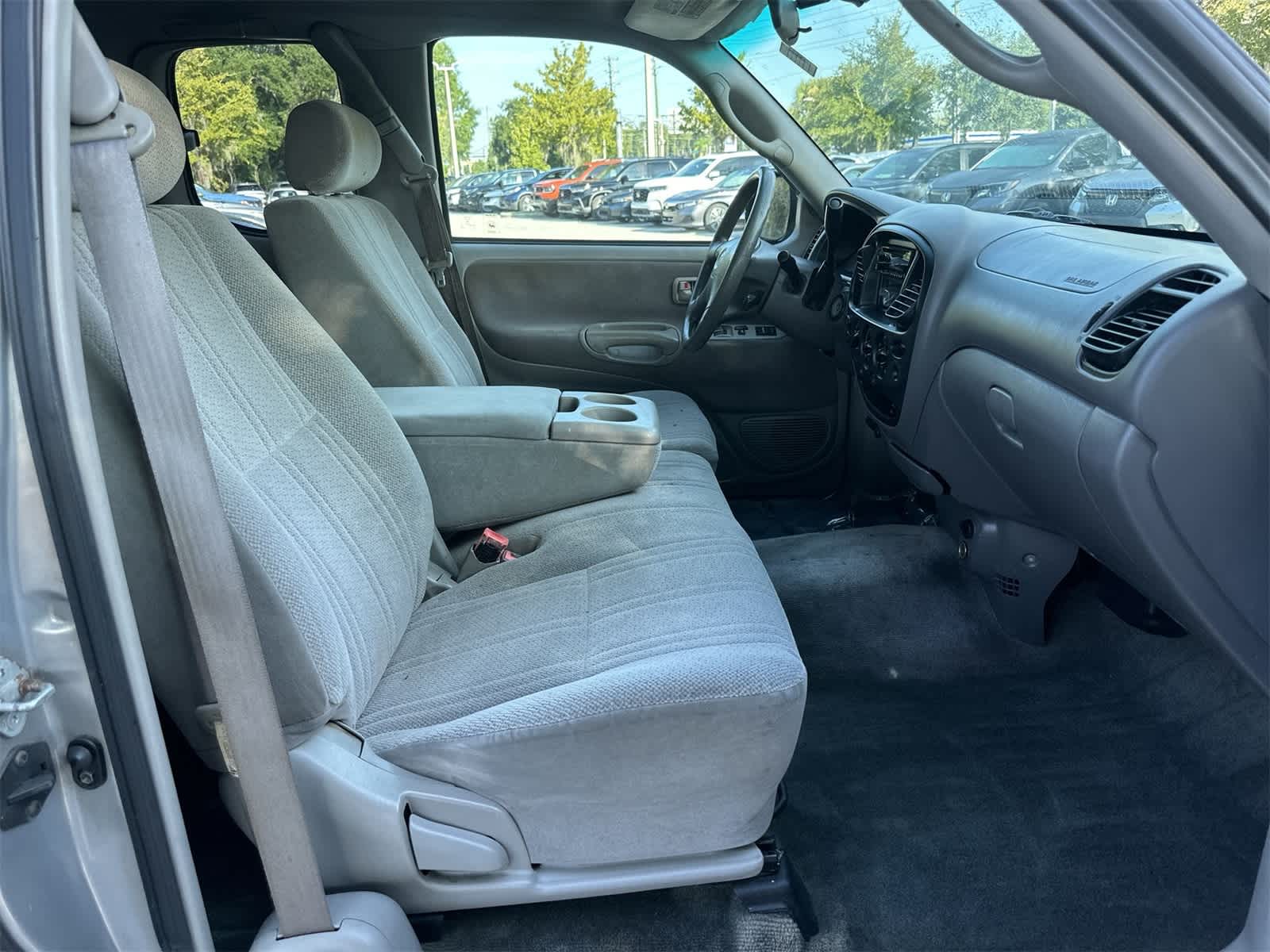 Thumbnail: 2001 Toyota Tundra - 16