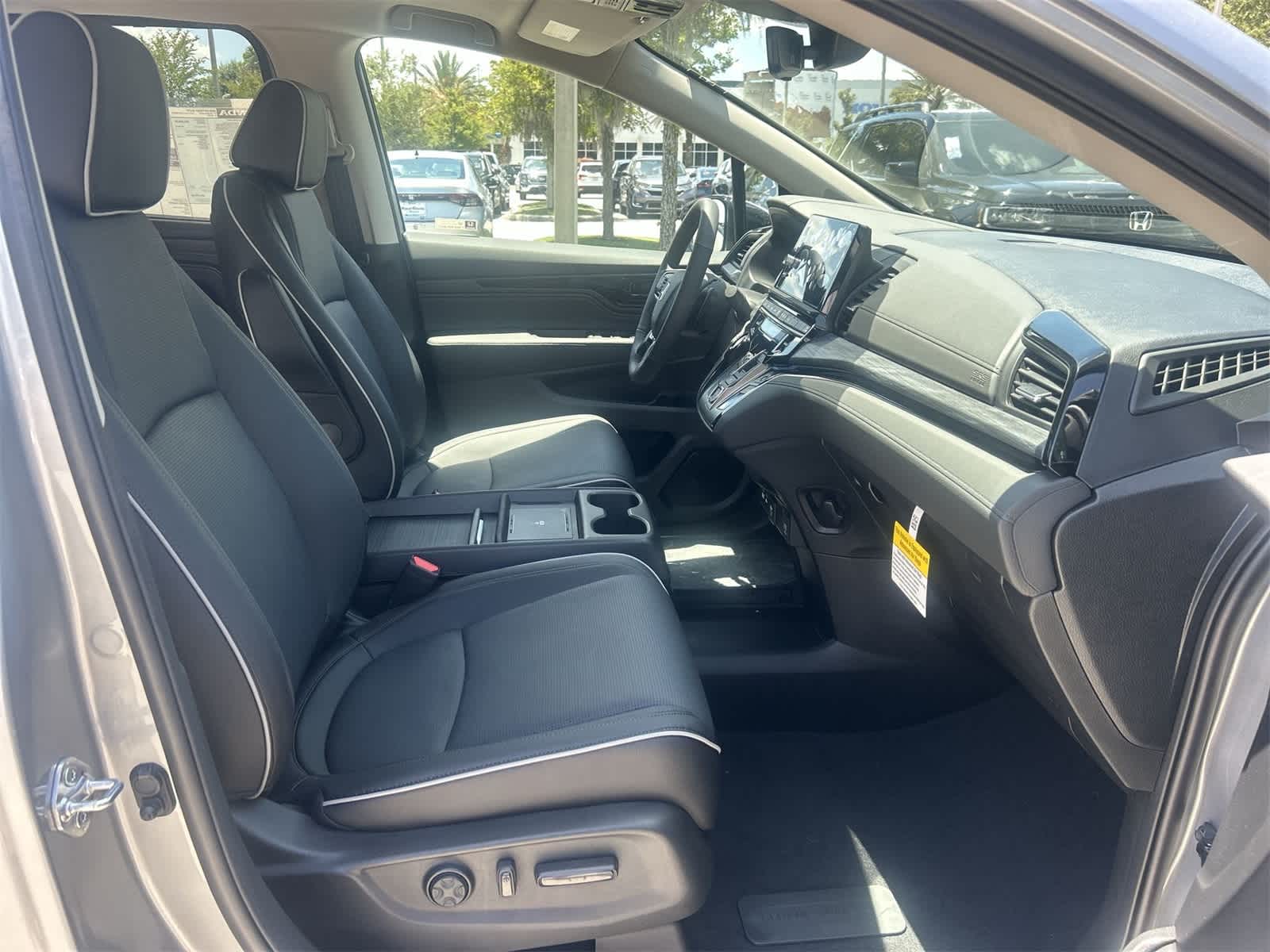 Thumbnail: 2026 Honda Odyssey - 17
