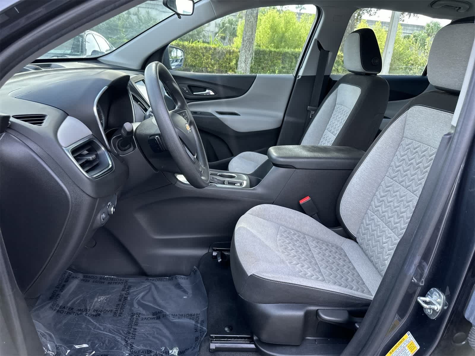 Thumbnail: 2022 Chevrolet Equinox - 14