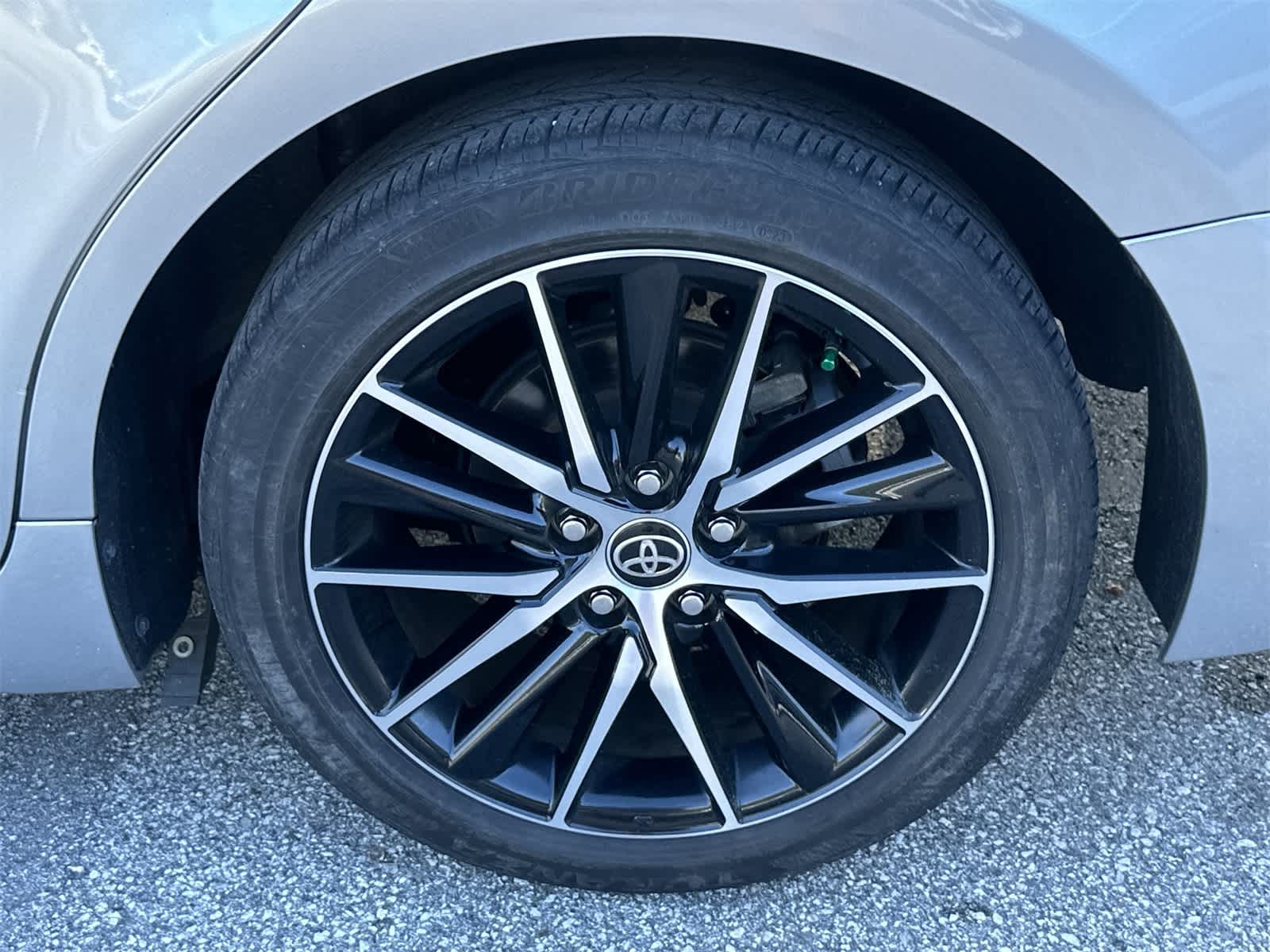 Thumbnail: 2023 Toyota Camry - 12