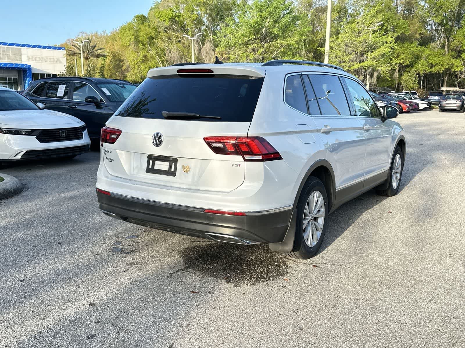 Thumbnail: 2018 Volkswagen Tiguan - 5