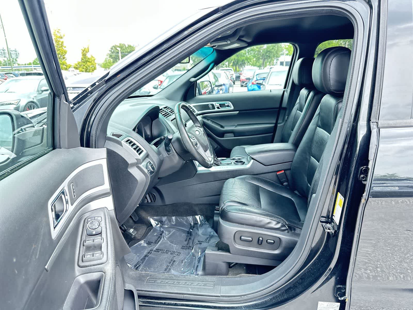 Thumbnail: 2013 Ford Explorer - 2