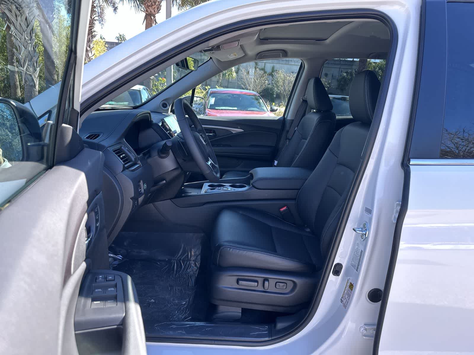 Thumbnail: 2026 Honda Ridgeline - 2