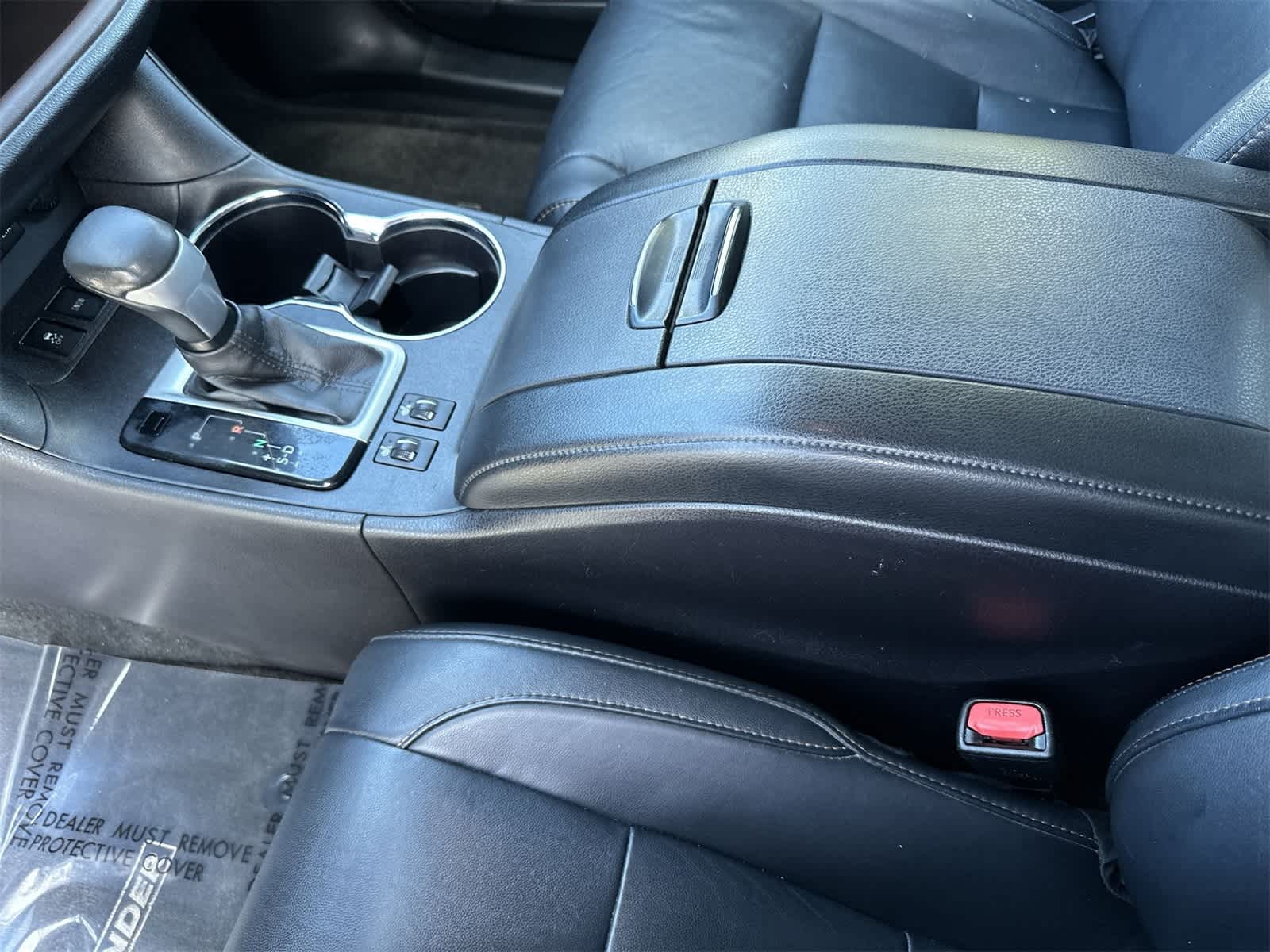 Thumbnail: 2017 Toyota Highlander - 19