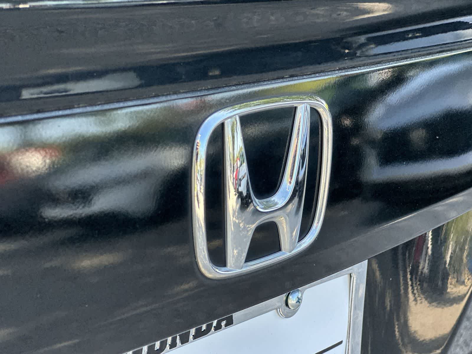 Thumbnail: 2012 Honda Civic - 10