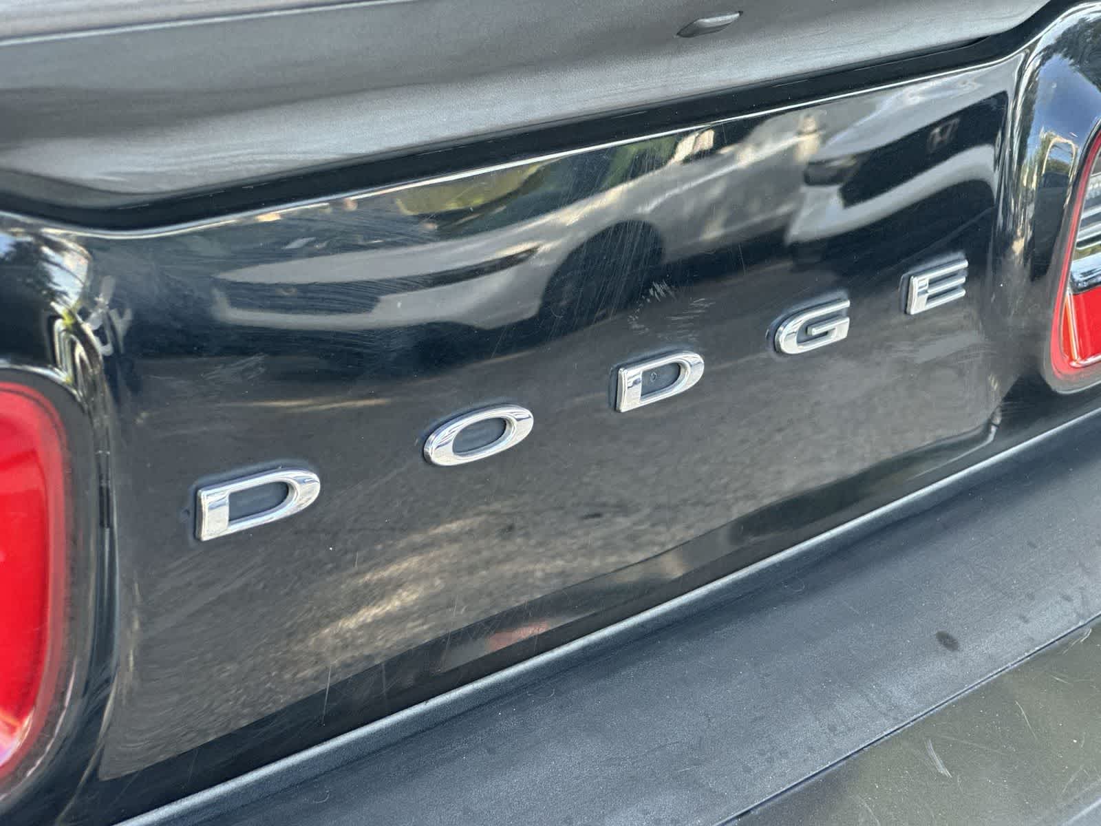 Thumbnail: 2016 Dodge Challenger - 10