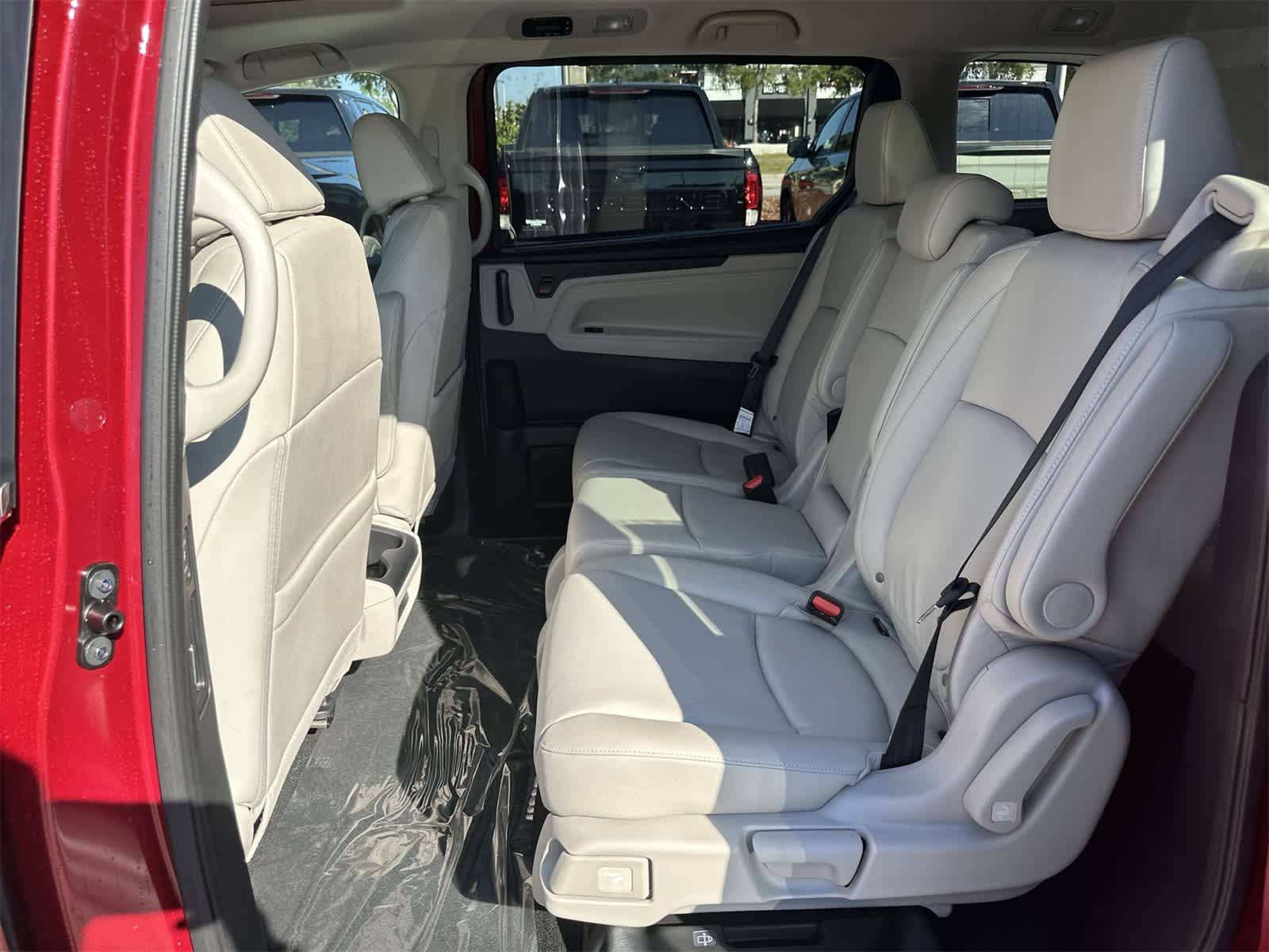 Thumbnail: 2026 Honda Odyssey - 15