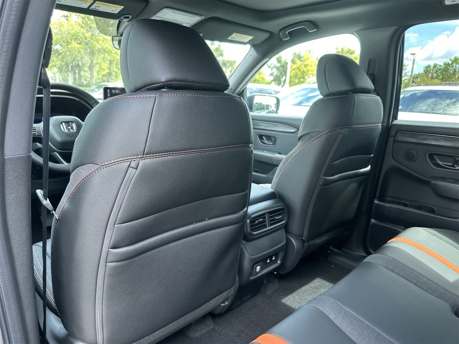 Thumbnail: 2026 Honda Passport - 14