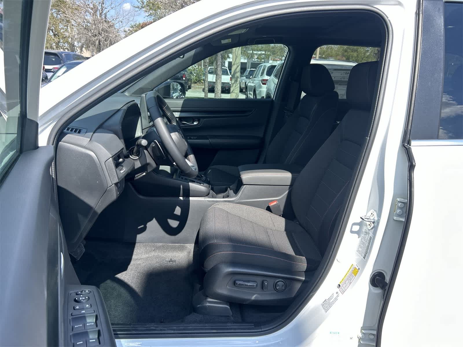 2025 Honda CR-V Sport 2