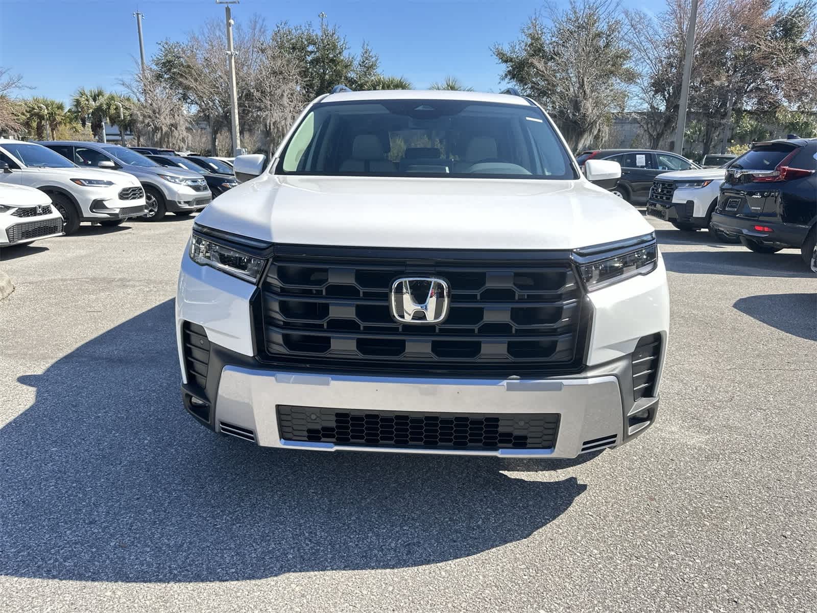 Thumbnail: 2026 Honda Pilot - 9