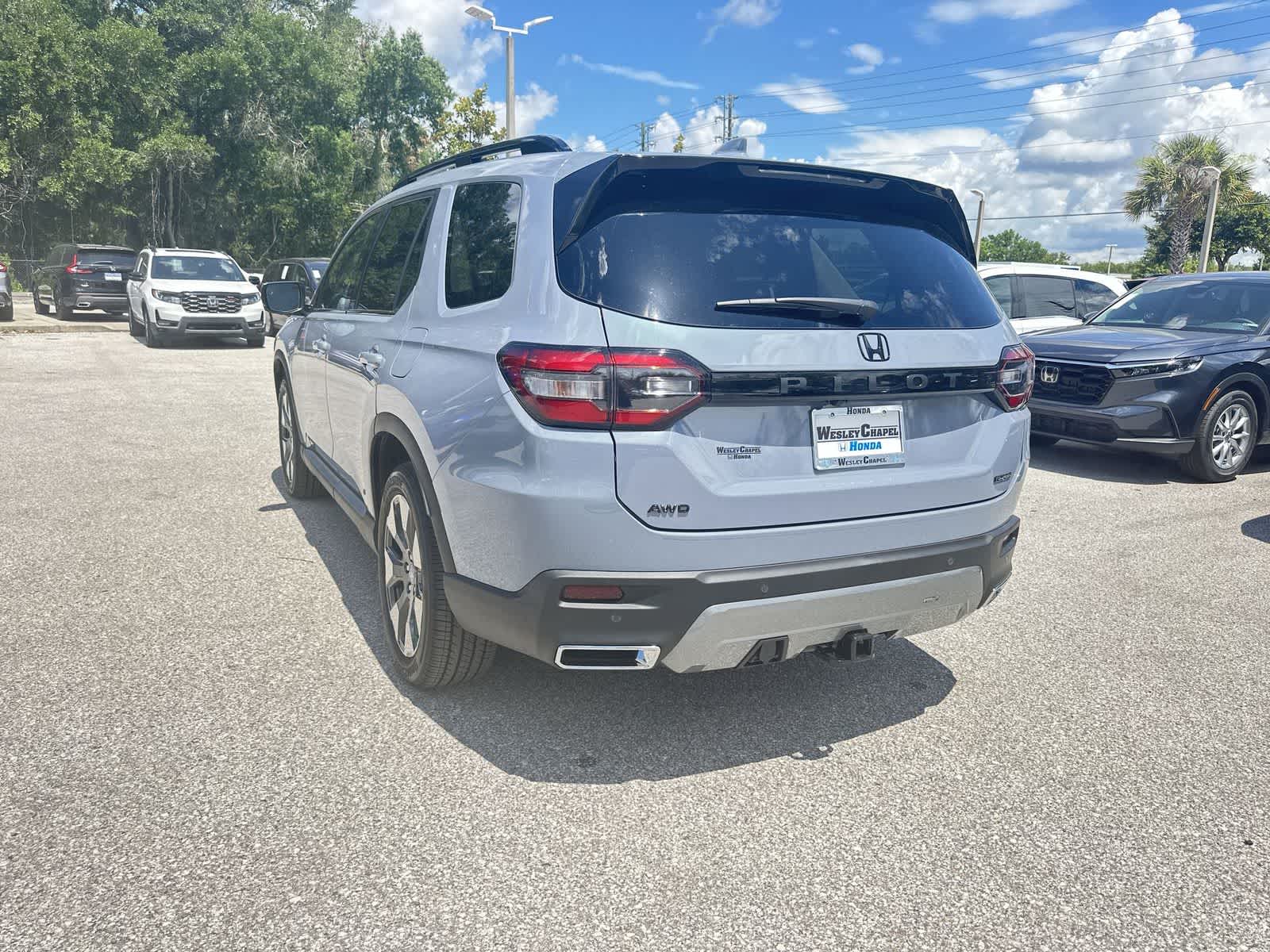 Thumbnail: 2026 Honda Pilot - 4