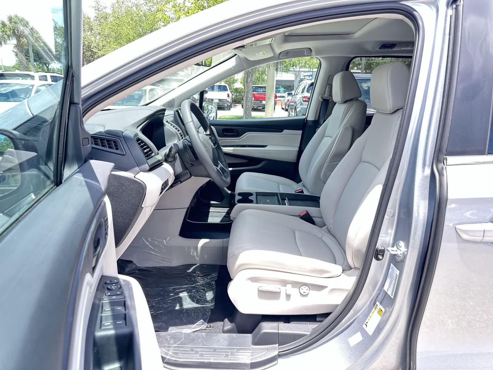 Thumbnail: 2026 Honda Odyssey - 2