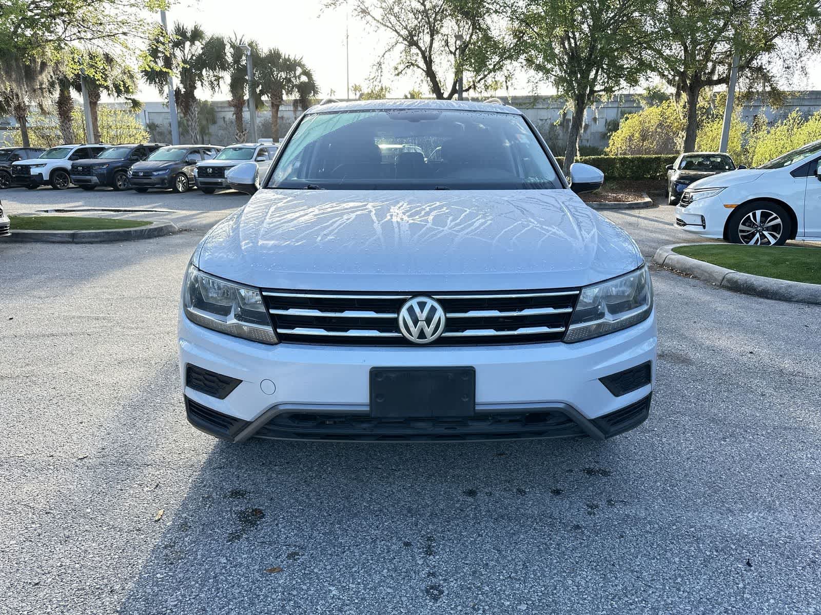 Thumbnail: 2018 Volkswagen Tiguan - 8
