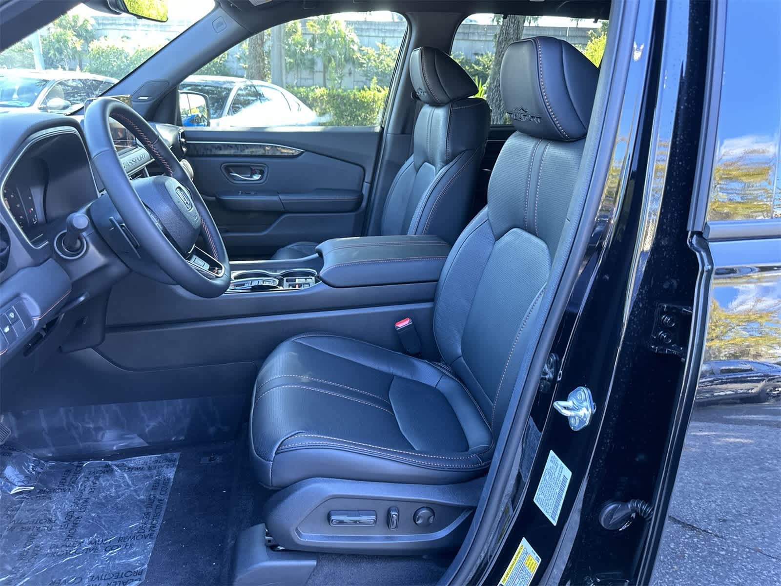 Thumbnail: 2026 Honda Passport - 14